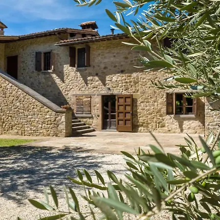 Villa San Vicenzo By Mmega Calzolaro